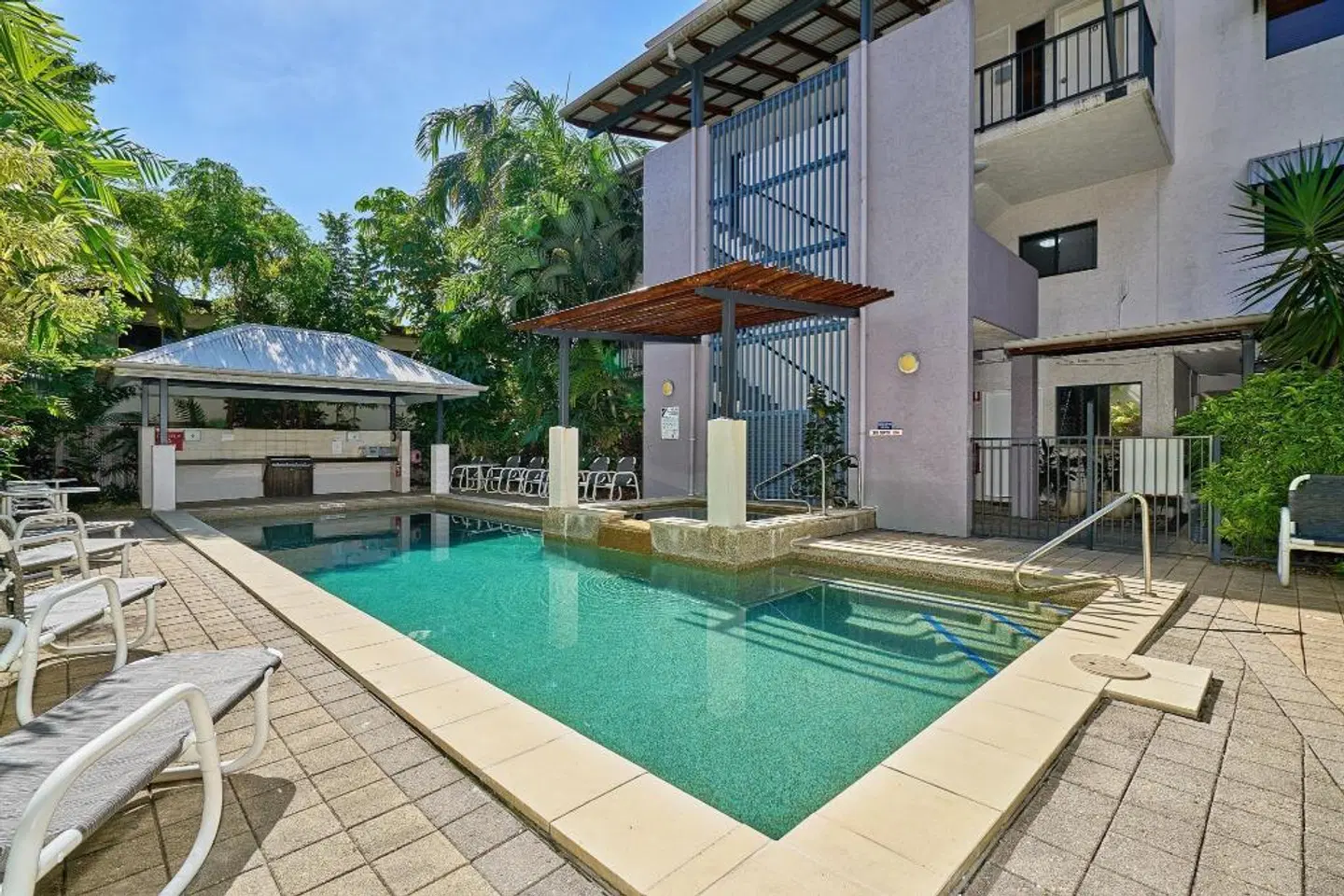 Getaway On Grafton OUTDOOR_POOL