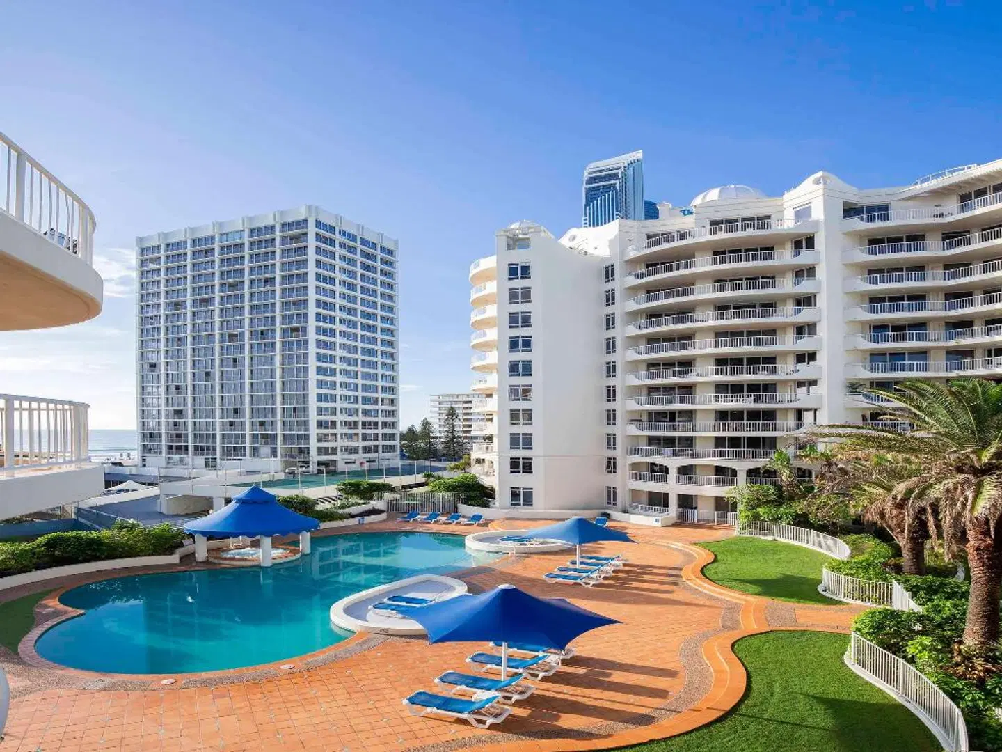 BreakFree Moroccan Surfers Paradise EXTERIOR