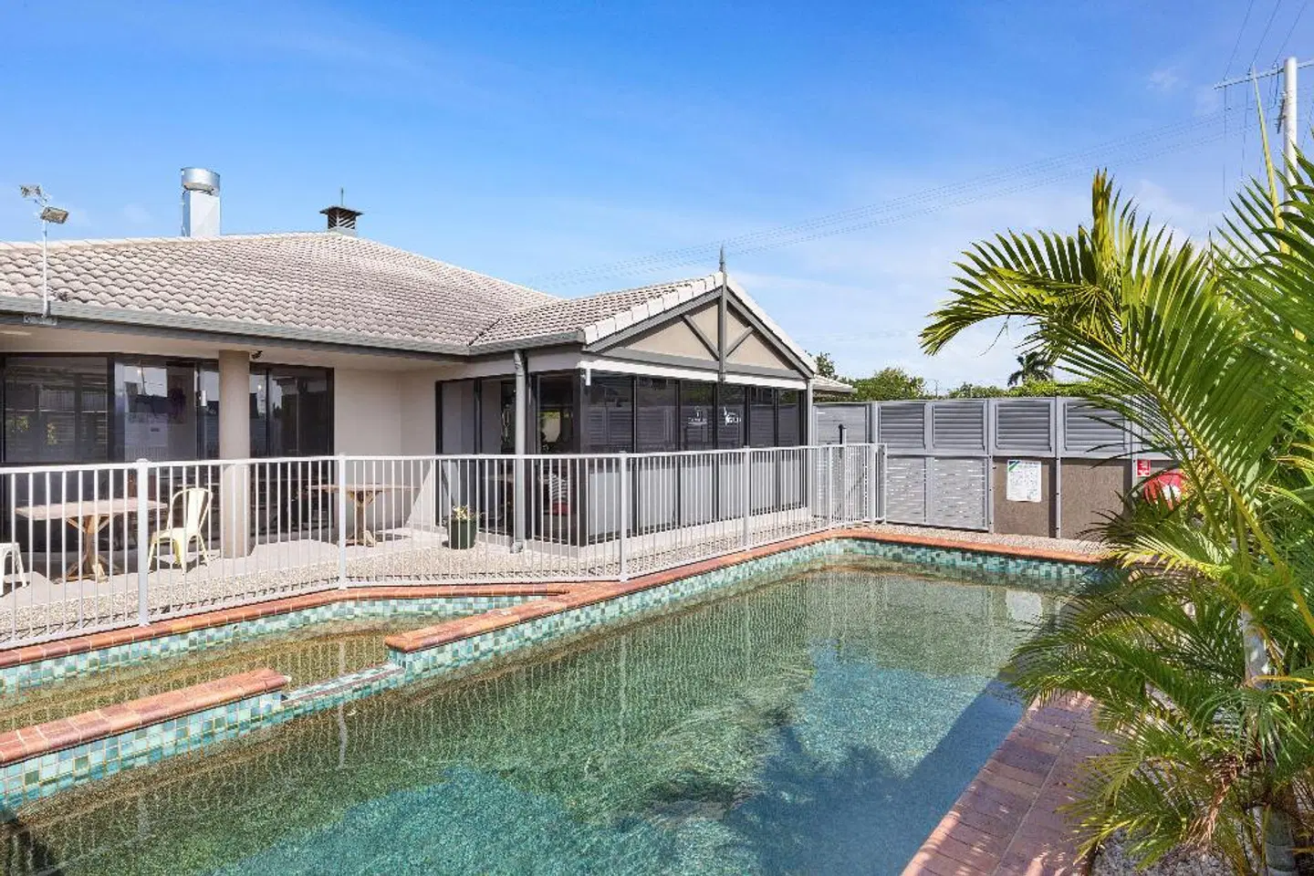 The Stirling Rockhampton OUTDOOR_POOL