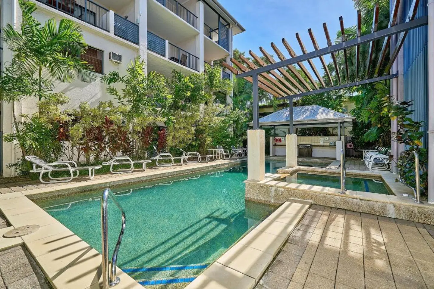 Getaway On Grafton OUTDOOR_POOL