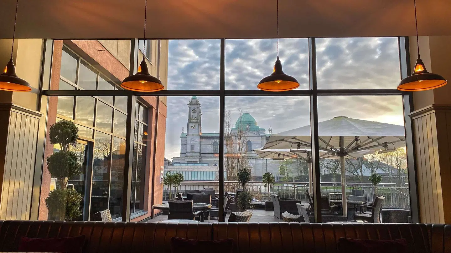 Radisson Blu Athlone Terrasse