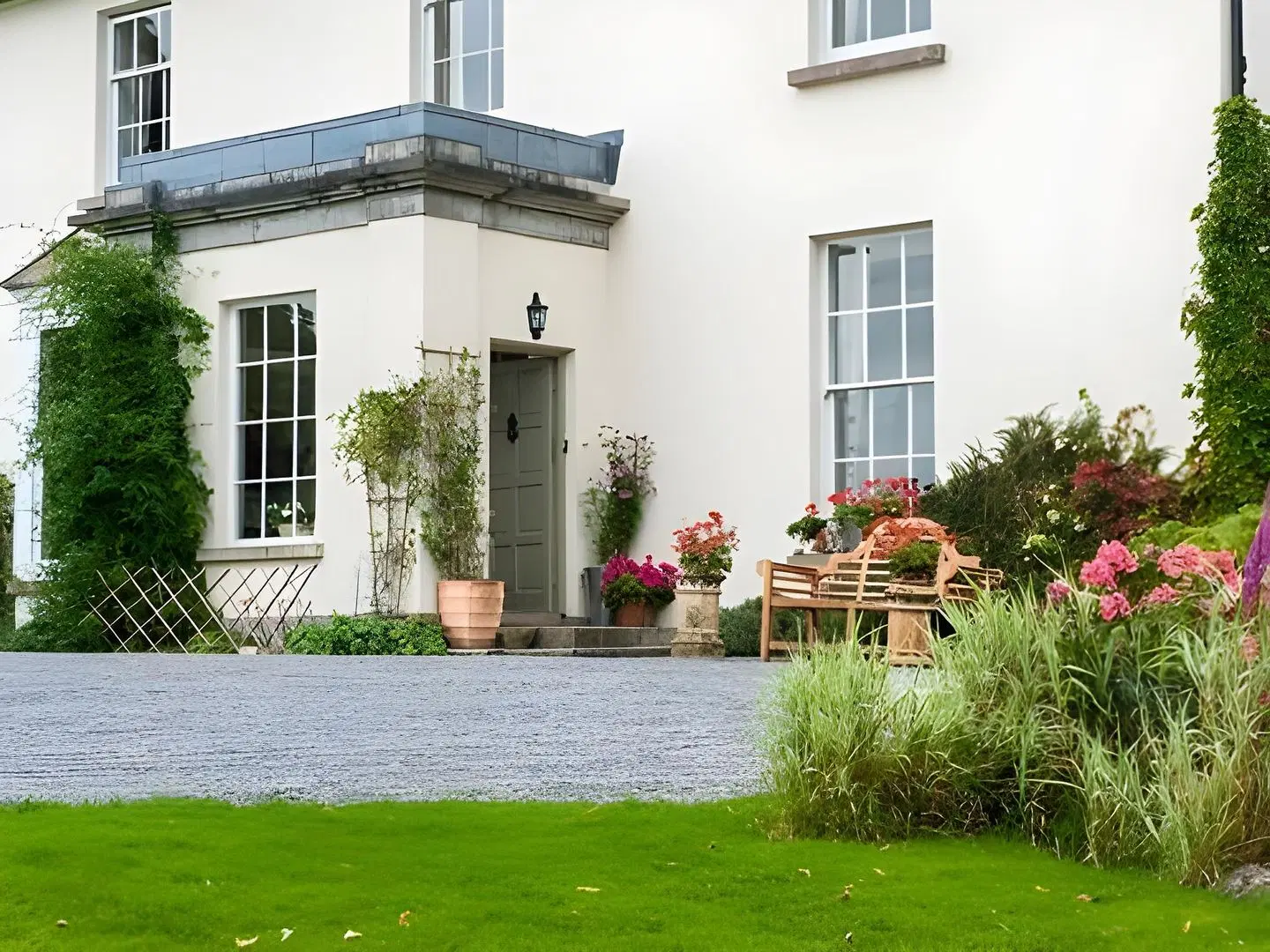 Lough Bawn House EXTERIOR