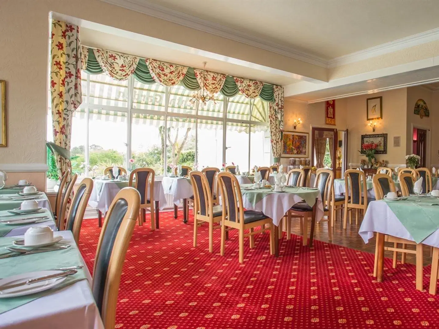 Elmington Restaurant