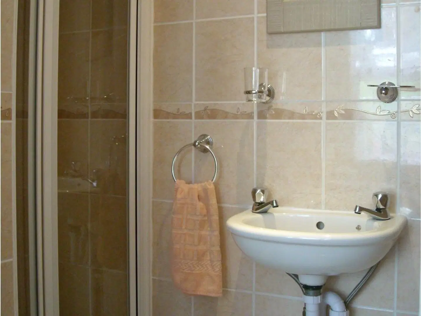 The George Guest House Badezimmer