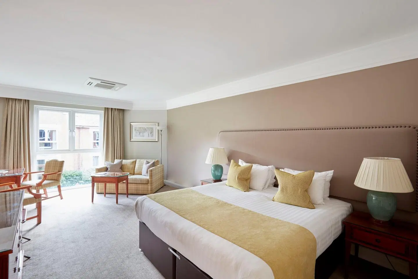 Coldra Court Hotel by Celtic Manor ROOM_EXAMPLE