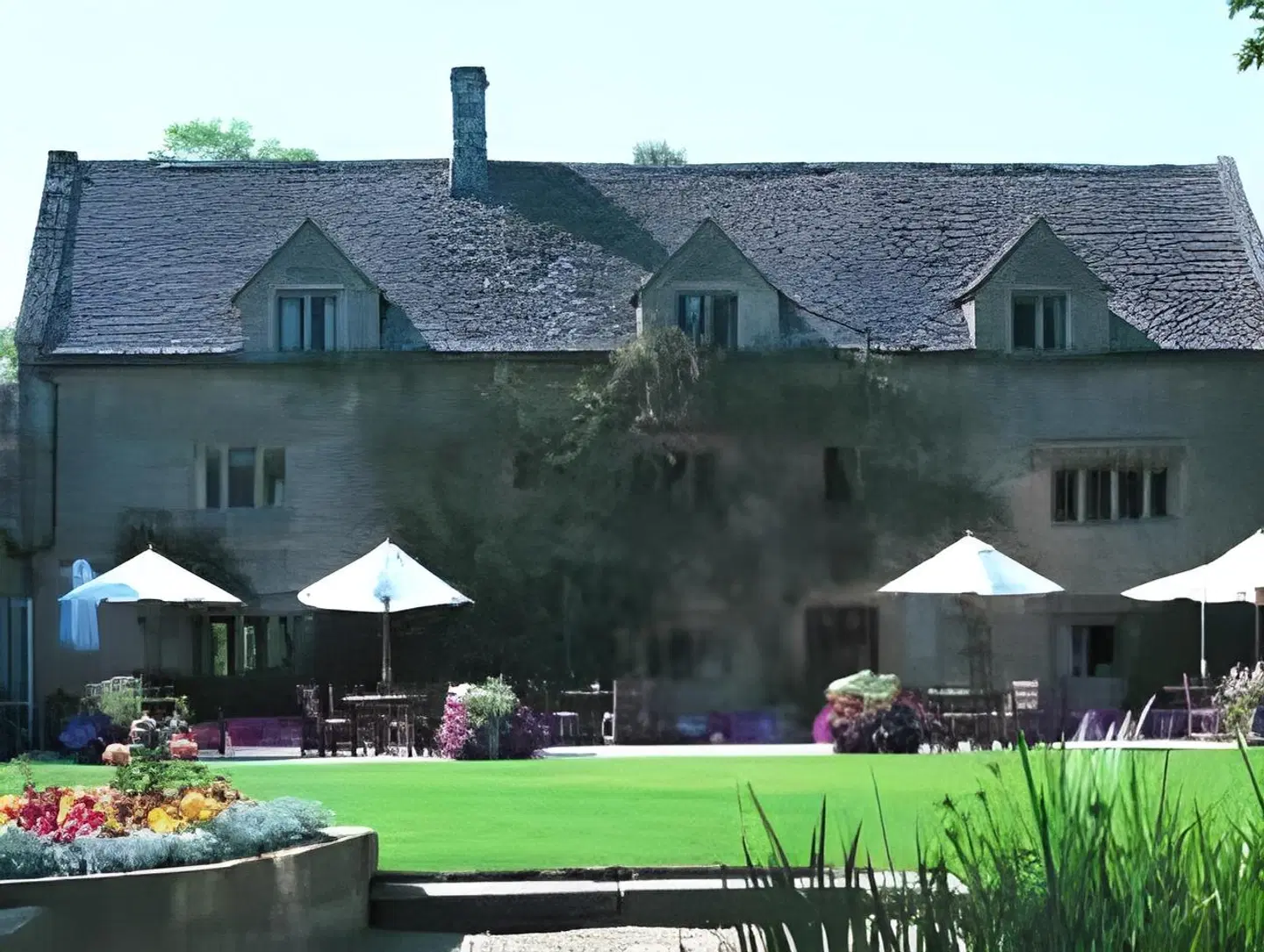 The Slaughters Country Inn EXTERIOR