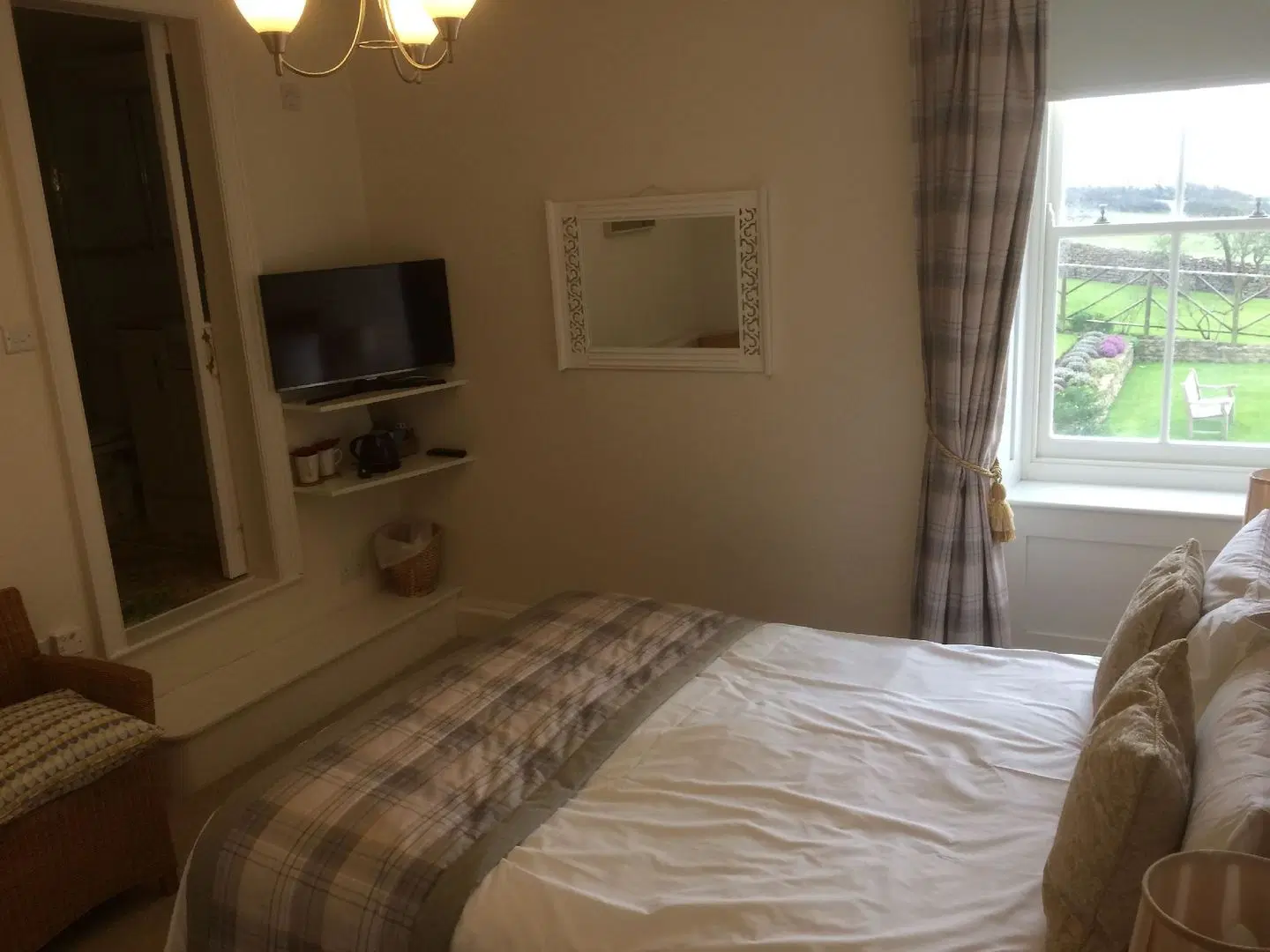 The Manor House ROOM_EXAMPLE