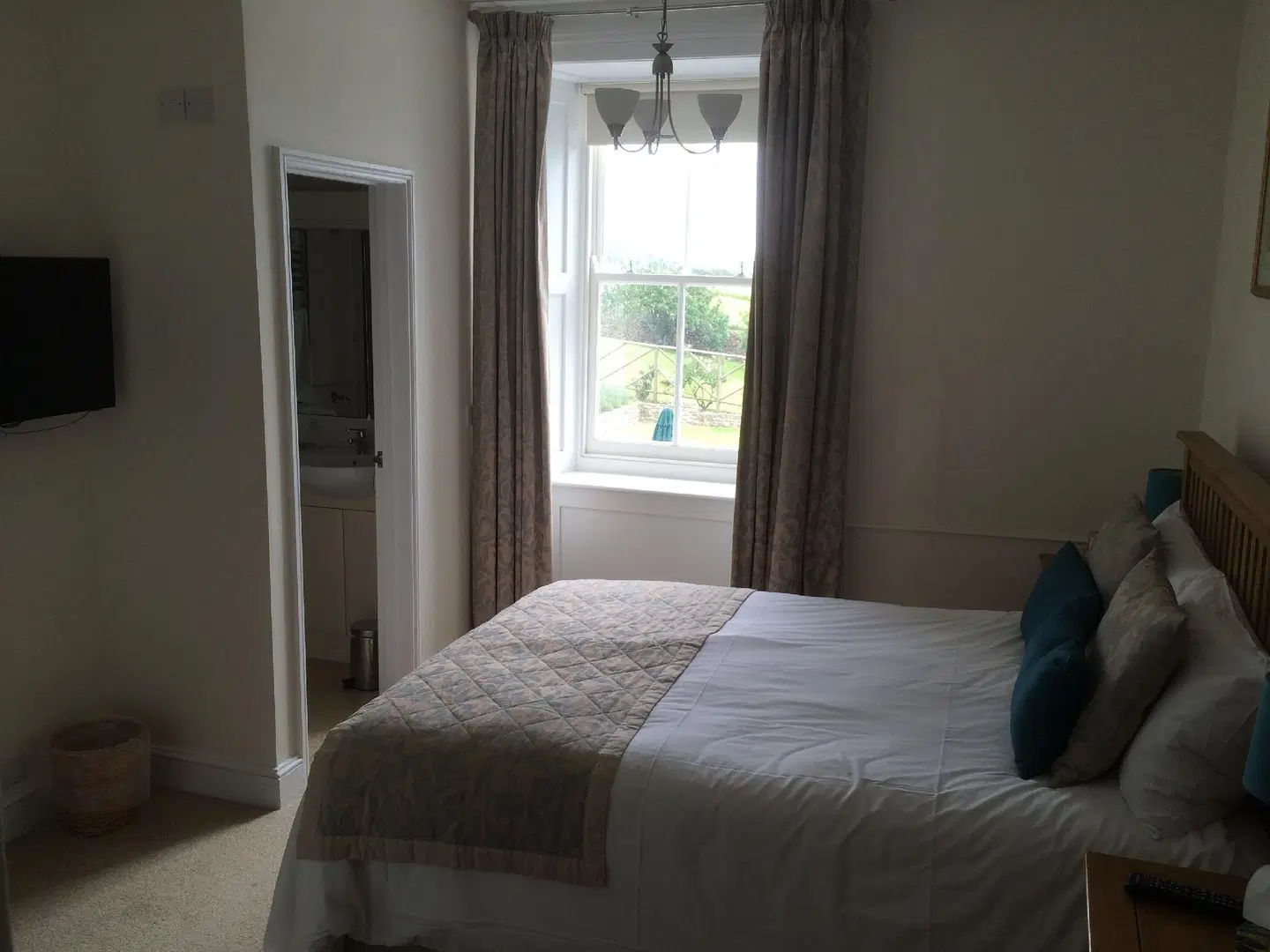 The Manor House ROOM_EXAMPLE