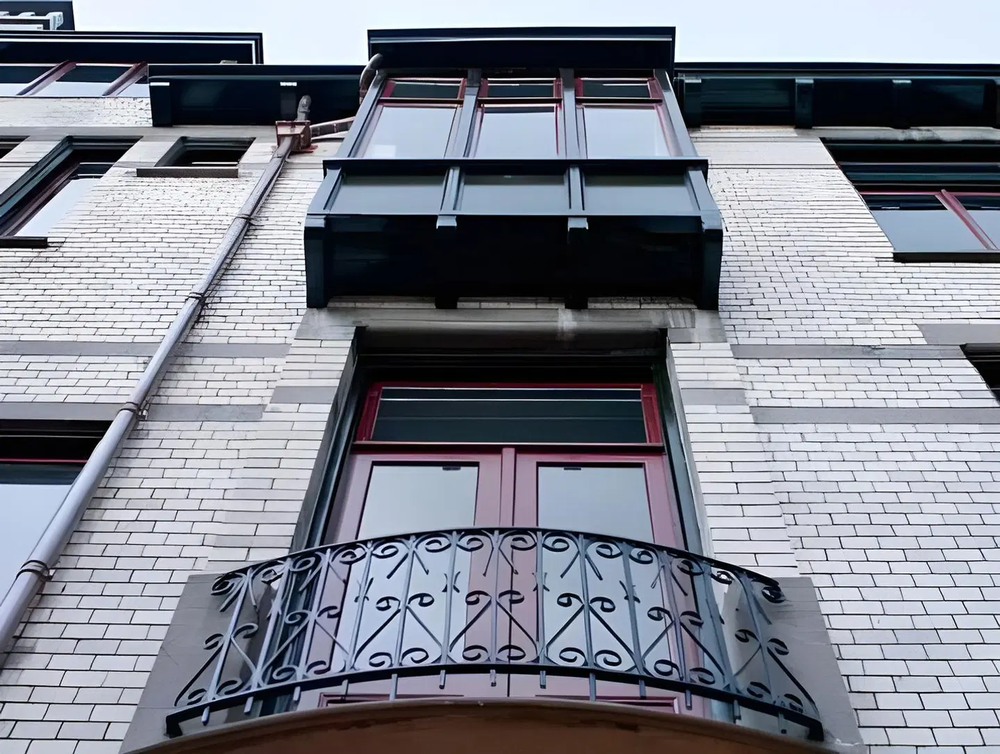 Miss Blanche EXTERIOR
