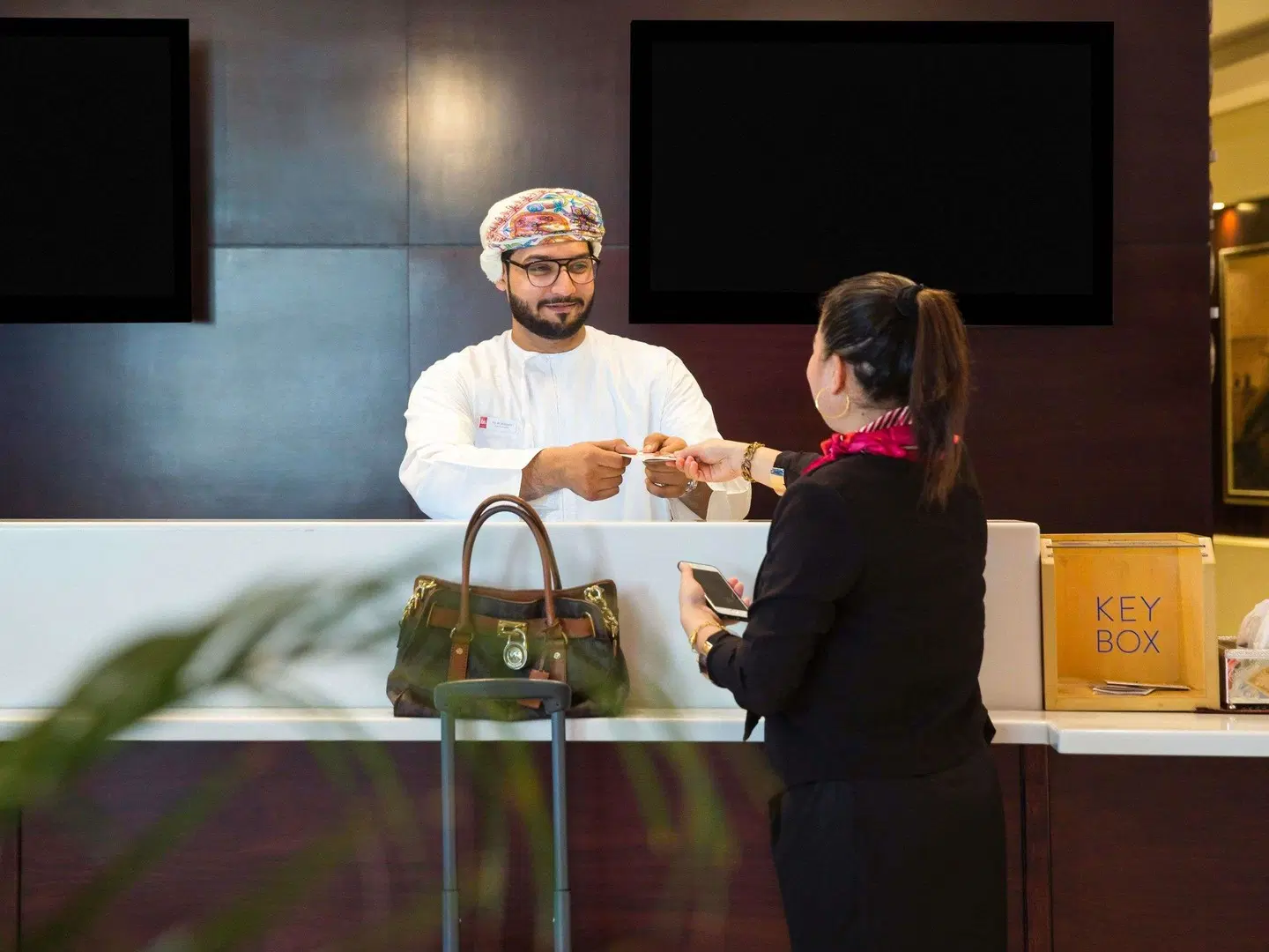 ibis Muscat PEOPLE