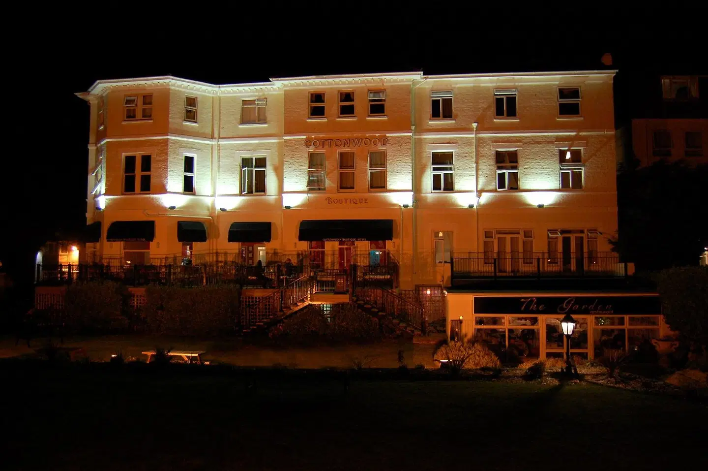 Cottonwood Boutique Hotel EXTERIOR