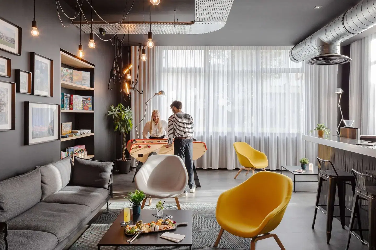 Campanile Caen Centre - Gare LOUNGE_LOBBY