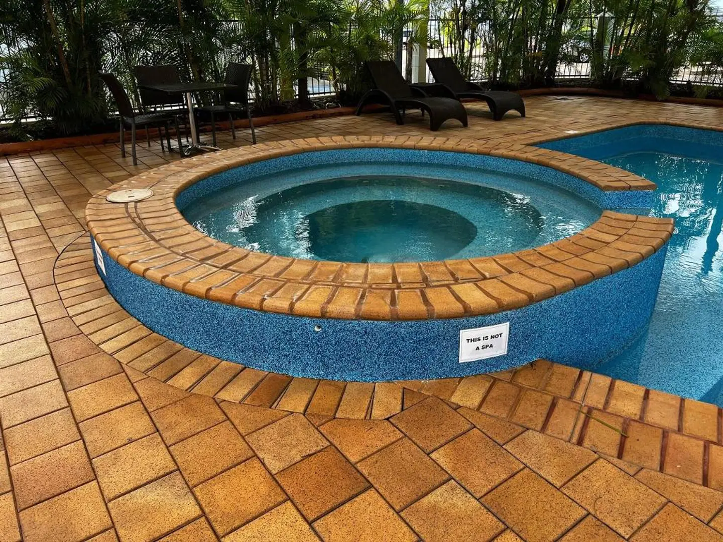 Darwin Esplanade Central OUTDOOR_POOL