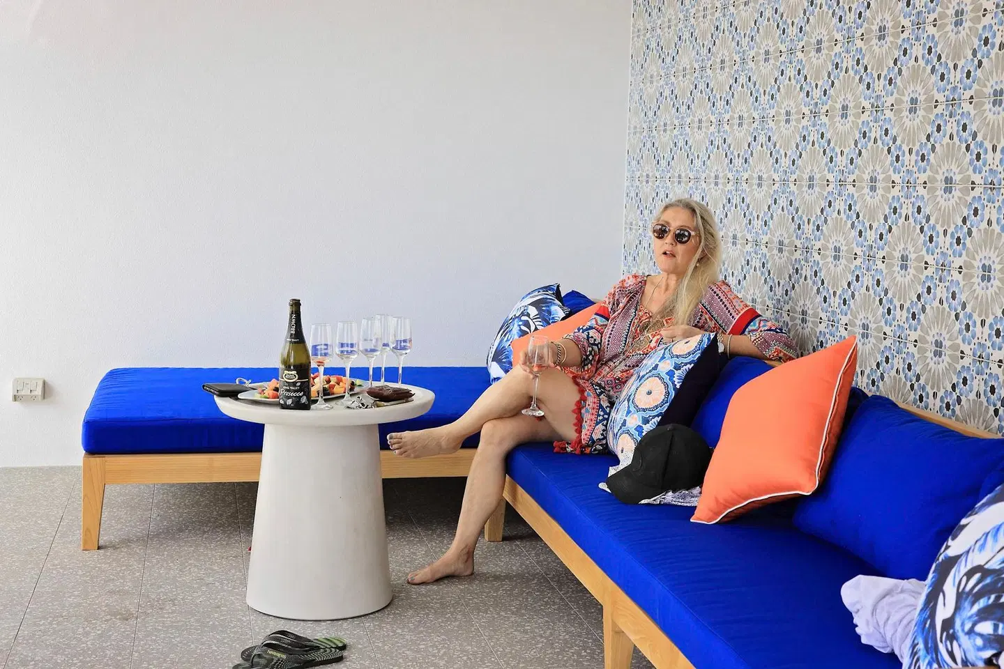 Valle Vista Luxury Apartments PEOPLE
