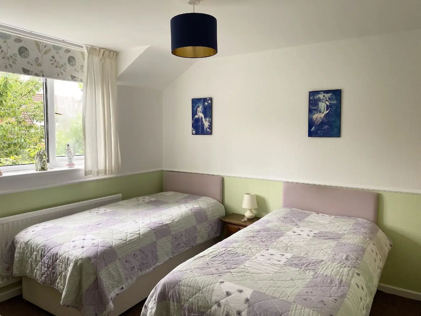 Camelot Retreat ROOM_EXAMPLE