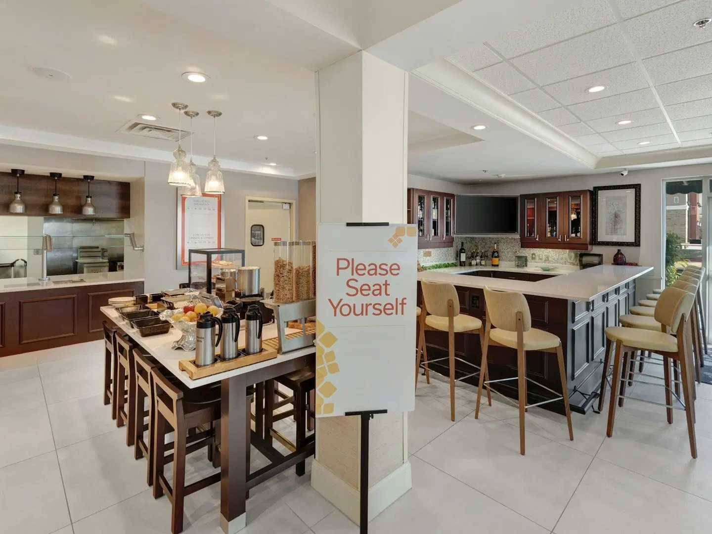 SpringHill Suites by Marriott Oklahoma City Quail Springs Bar