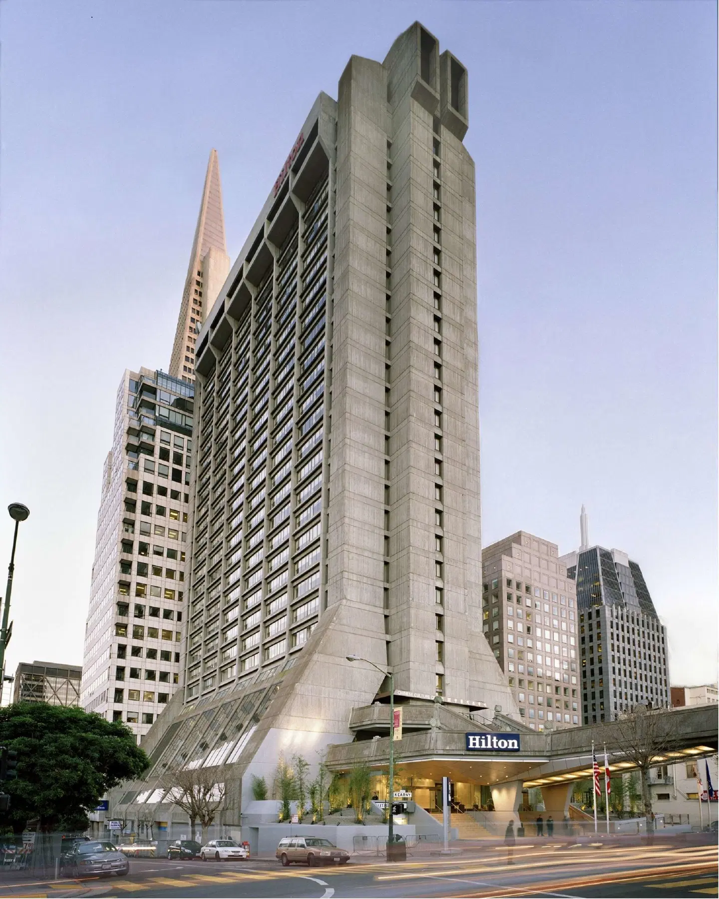 Hilton San Francisco Financial District EXTERIOR