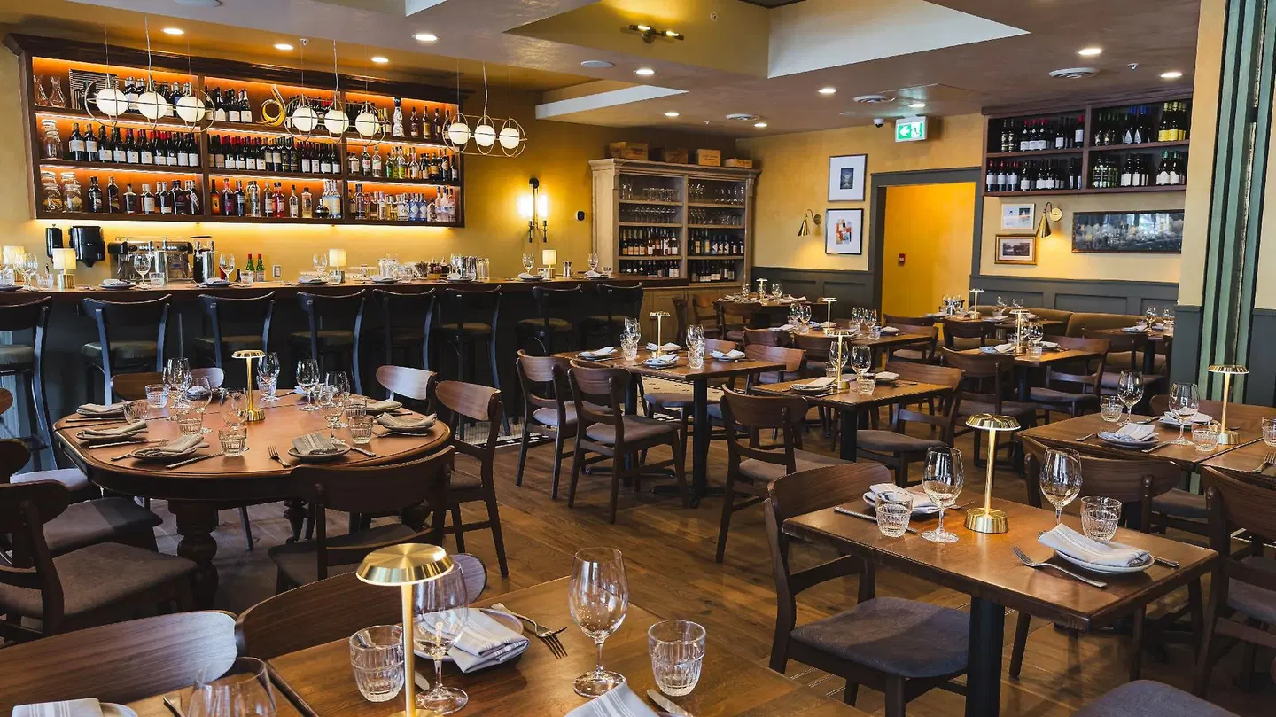 Summit Lodge & Spa Restaurant
