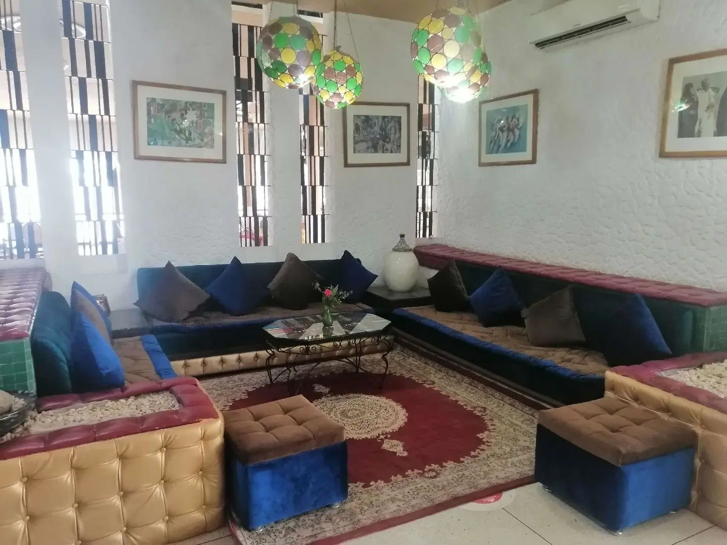 Kenzi Rissani LOUNGE_LOBBY