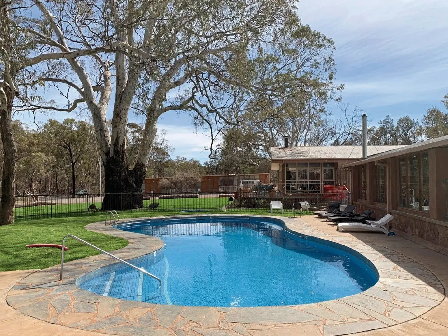 Discovery Resorts Wilpena Pound OUTDOOR_POOL