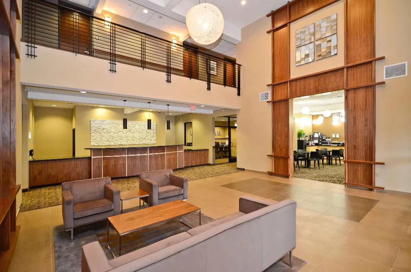 Best Western PLUS Lacey Inn & Suites LOUNGE_LOBBY