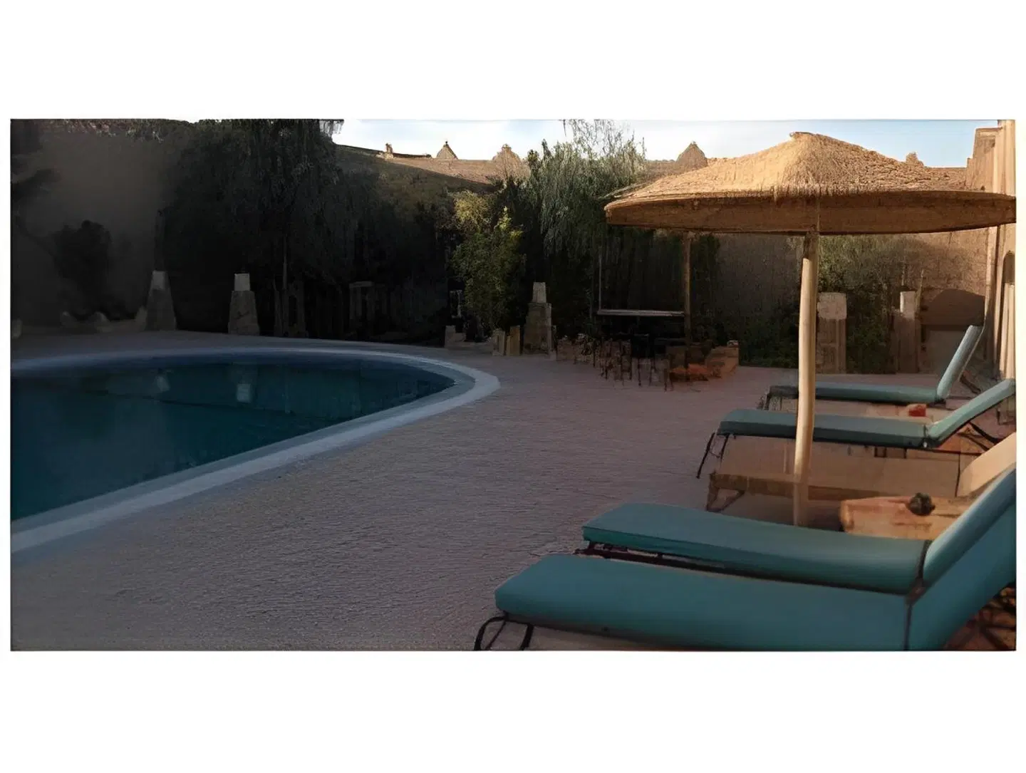 Kasbah Mohayut OUTDOOR_POOL