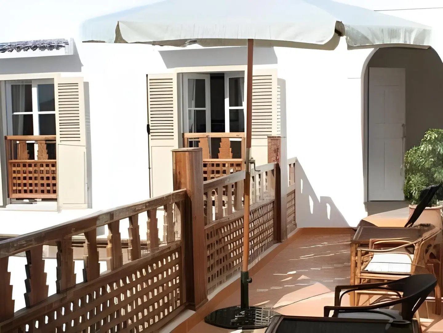 Chems Bleu Terrasse