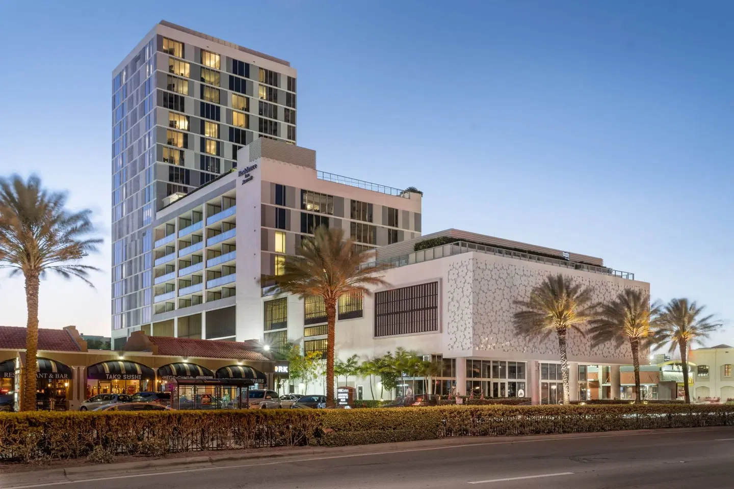 Residence Inn by Marriott Miami Sunny Isles Beach EXTERIOR