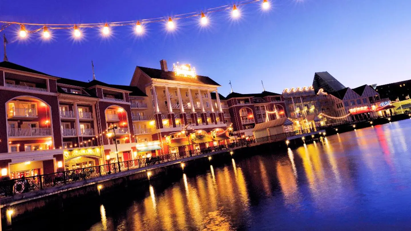 Disney's BoardWalk Inn EXTERIOR