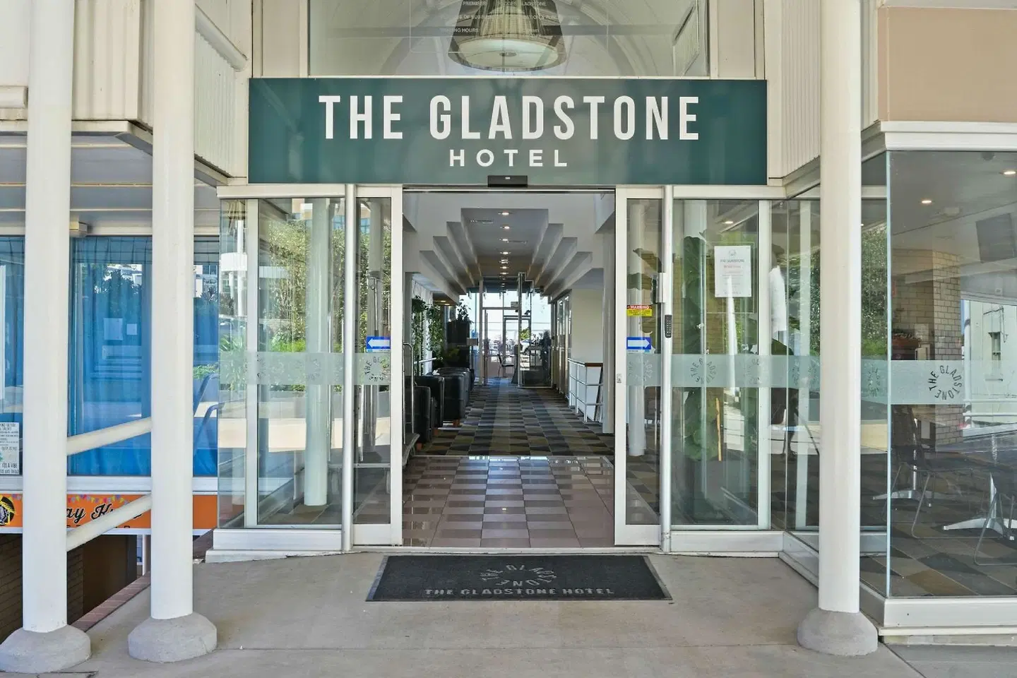 The Gladstone LOUNGE_LOBBY