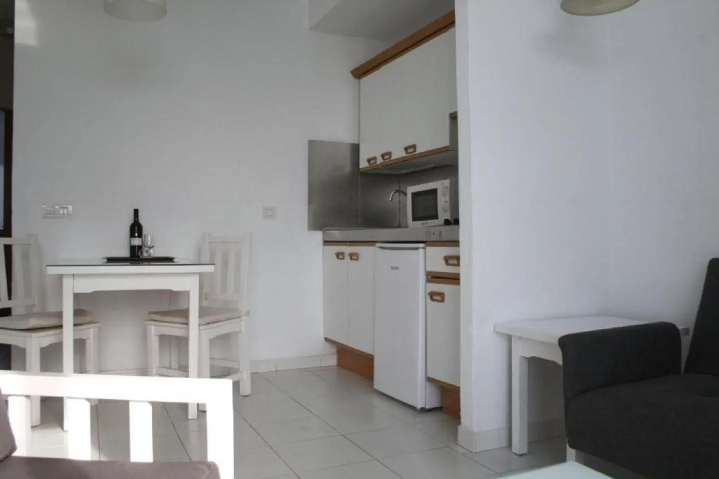 Costa Volcan Apartments ROOM_EXAMPLE