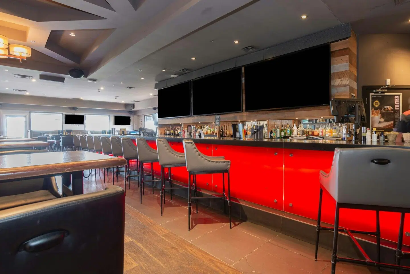 Sandman Hotel Saskatoon Bar