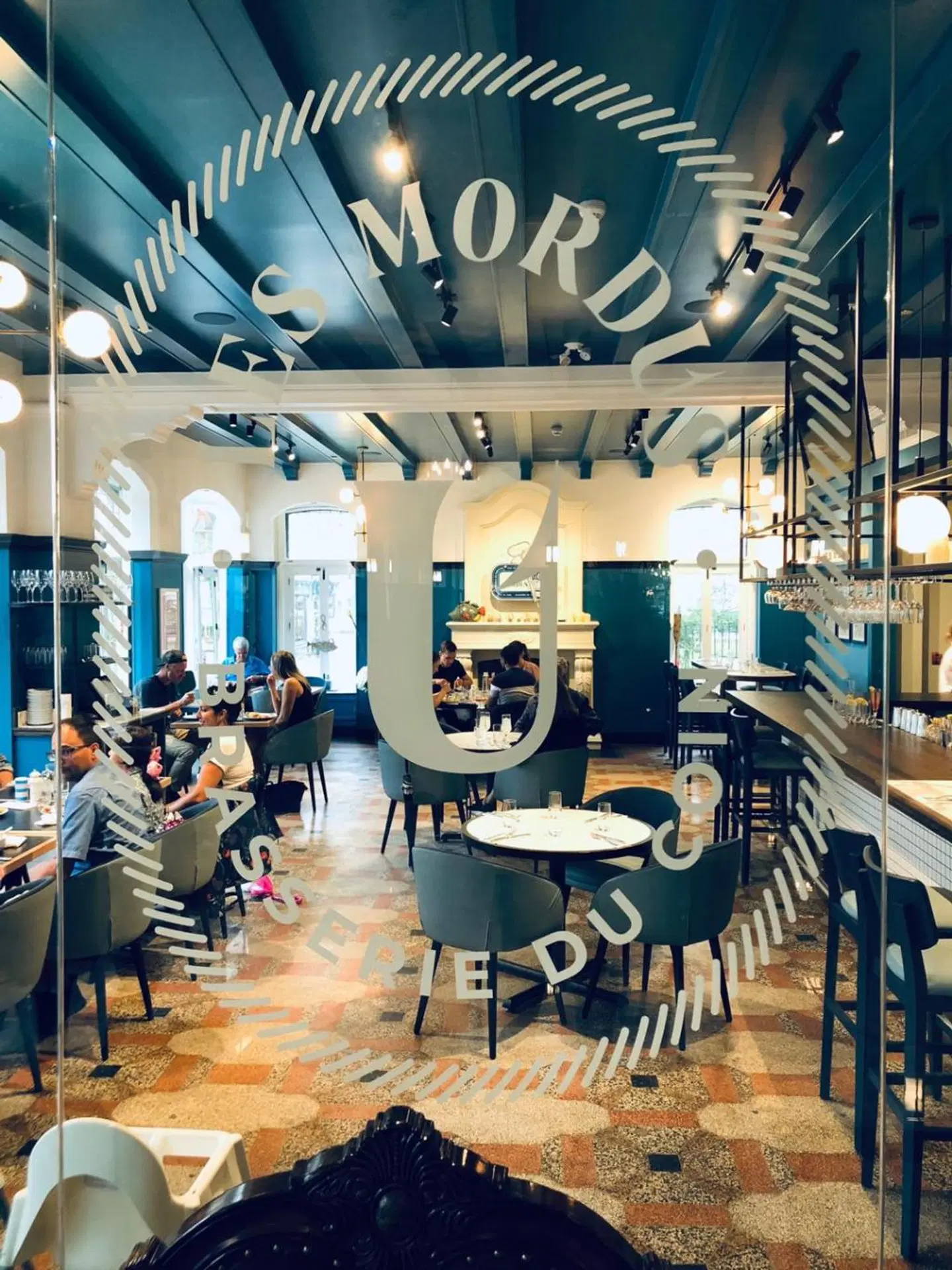 Clarendon Bar