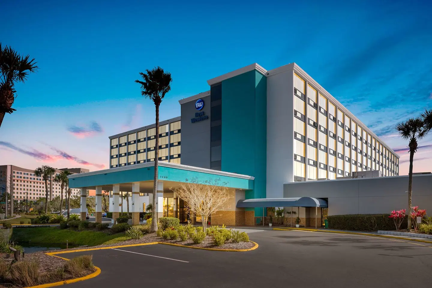 Best Western Orlando Gateway EXTERIOR