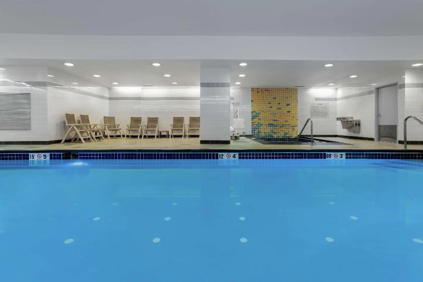 Hampton Inn & Suites Denver-Downtown Hallenbad