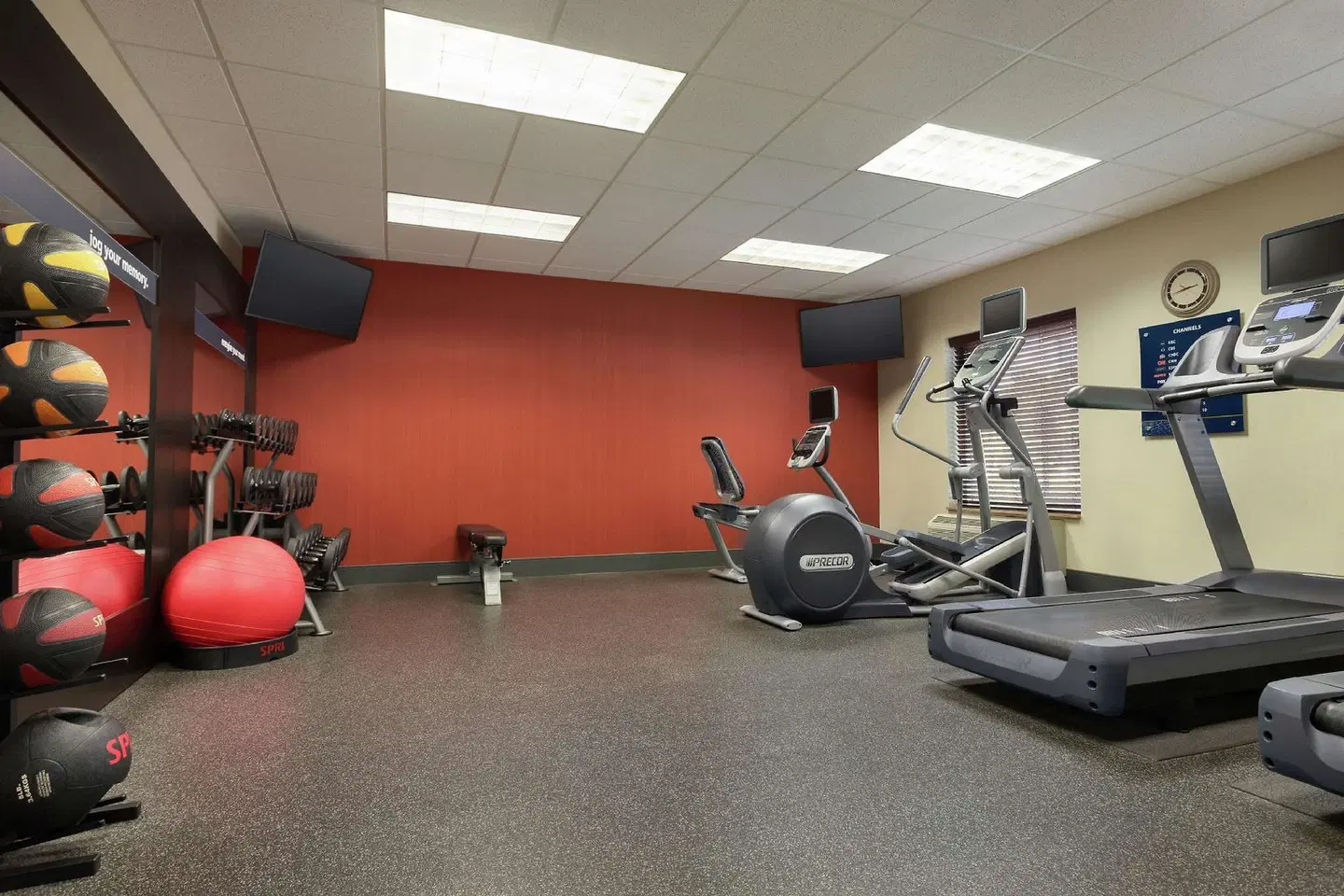 Hampton Inn & Suites Montgomery-EastChase SPORTS_AND_LEISURE