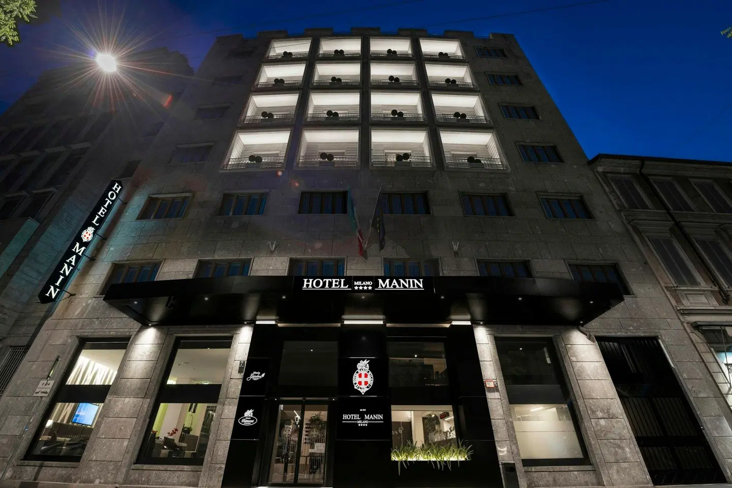 Hotel Manin EXTERIOR