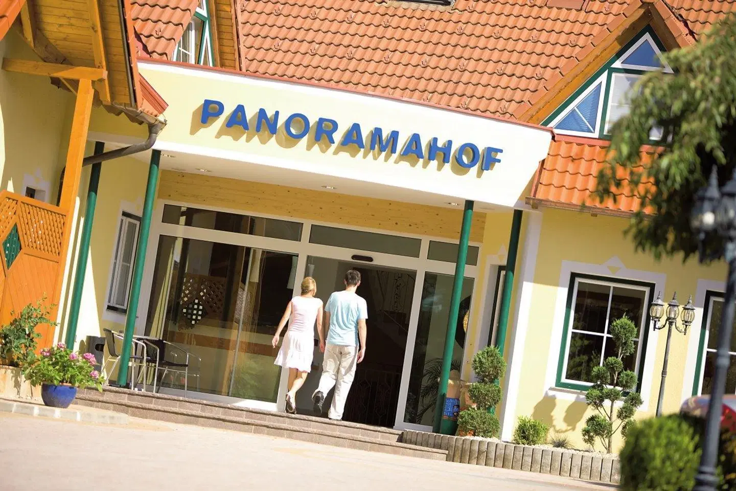 Hotel Panoramahof Loipersdorf EXTERIOR