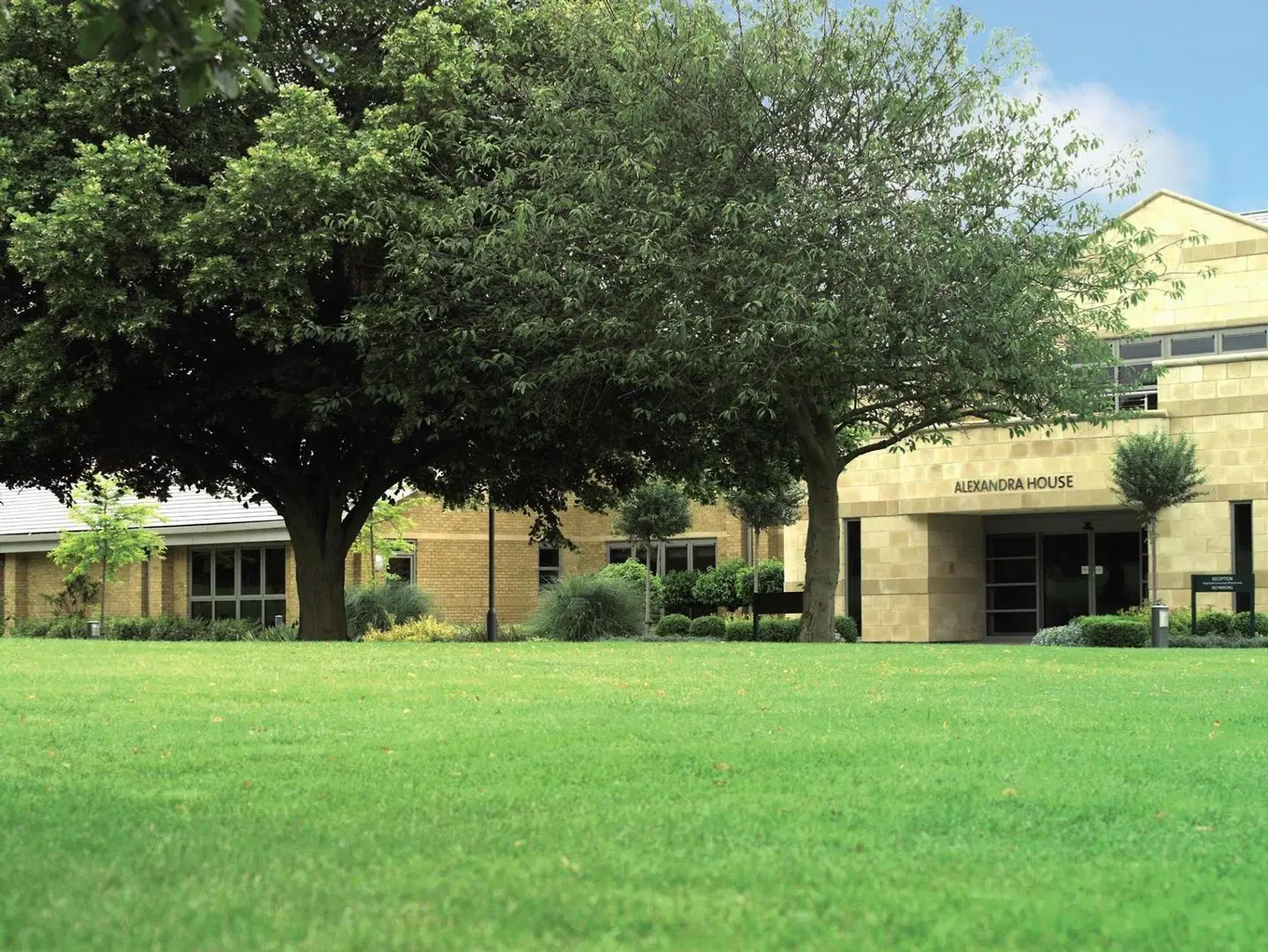 Alexandra House EXTERIOR