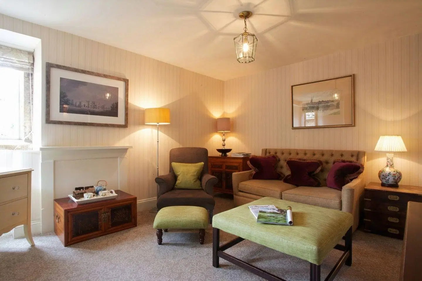 Lords of the Manor ROOM_EXAMPLE
