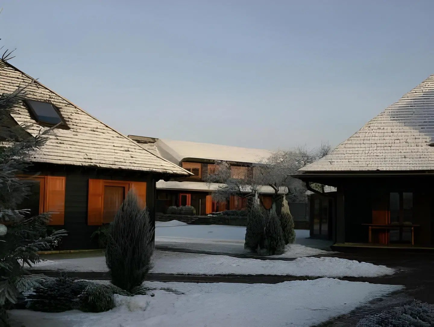 Aparjods EXTERIOR