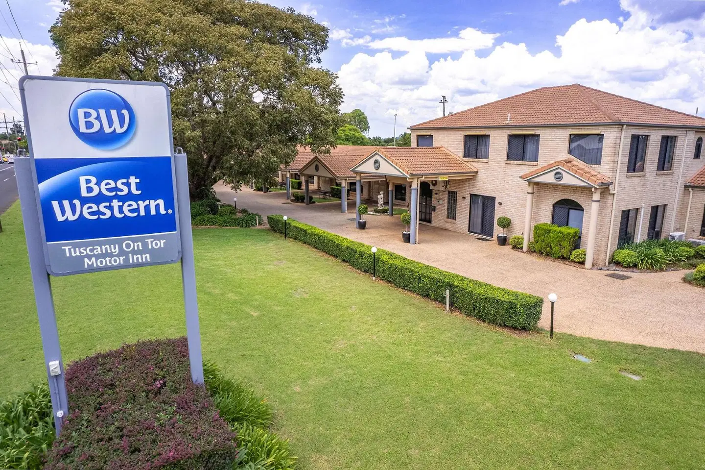 Best Western Tuscany on Tor Motor Inn EXTERIOR