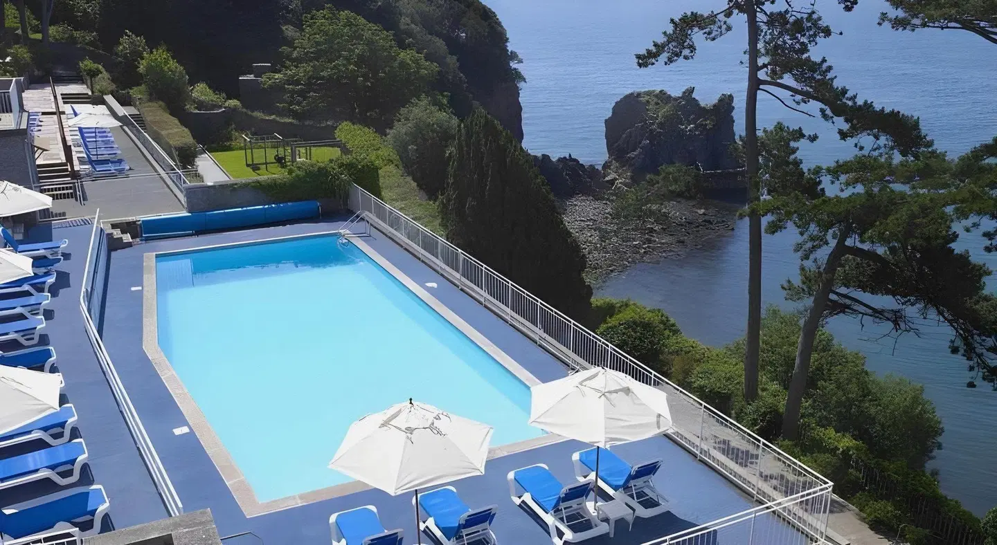 The Imperial OUTDOOR_POOL