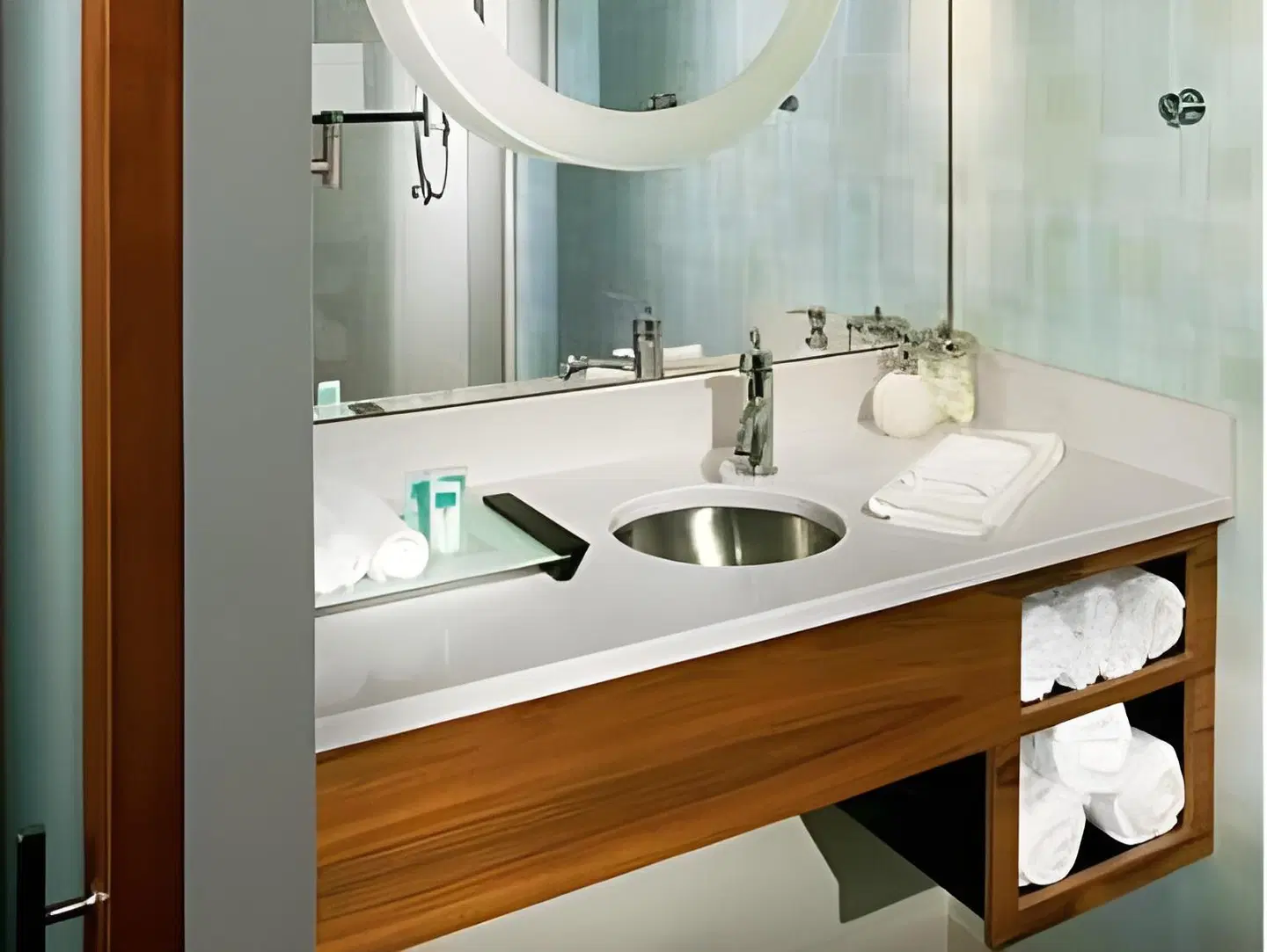 SpringHill Suites Coeur d'Alene Badezimmer