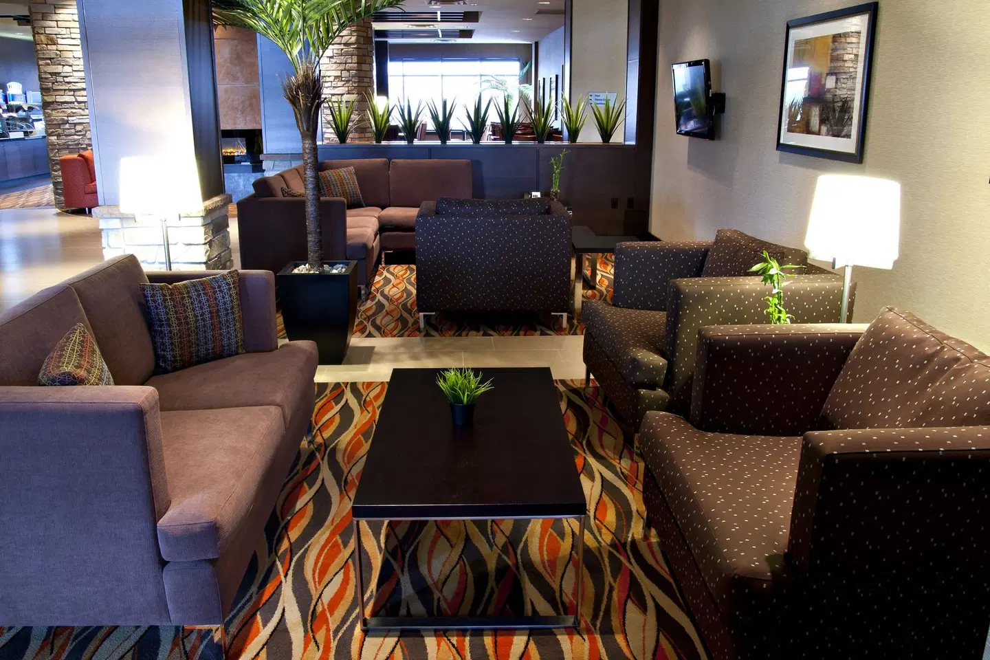 Holiday Inn Express Pembroke by IHG Bar