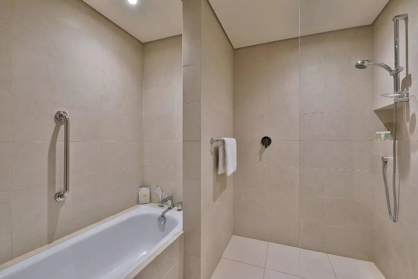Courtyard by Marriott Riyadh Northern Ring Road Badezimmer