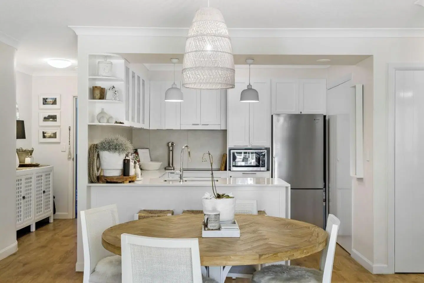 Burleigh Mediterranean Resort ROOM_EXAMPLE