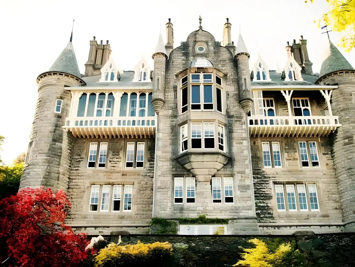 Chateau Rhianfa EXTERIOR