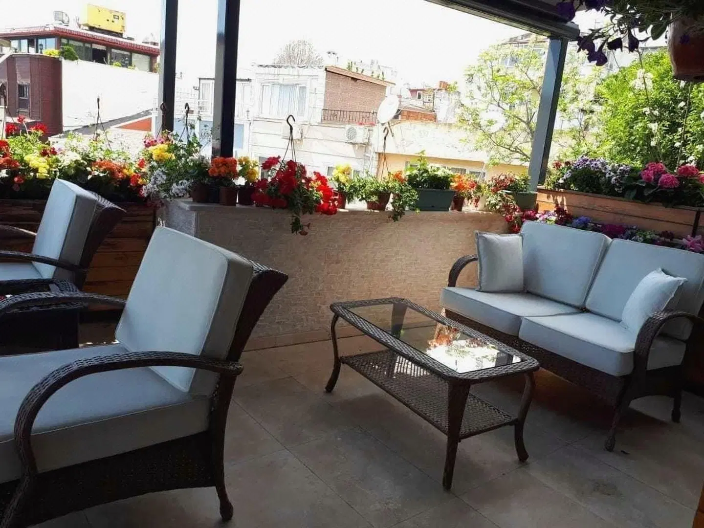 Dilhayat Kalfa Hotel Terrasse