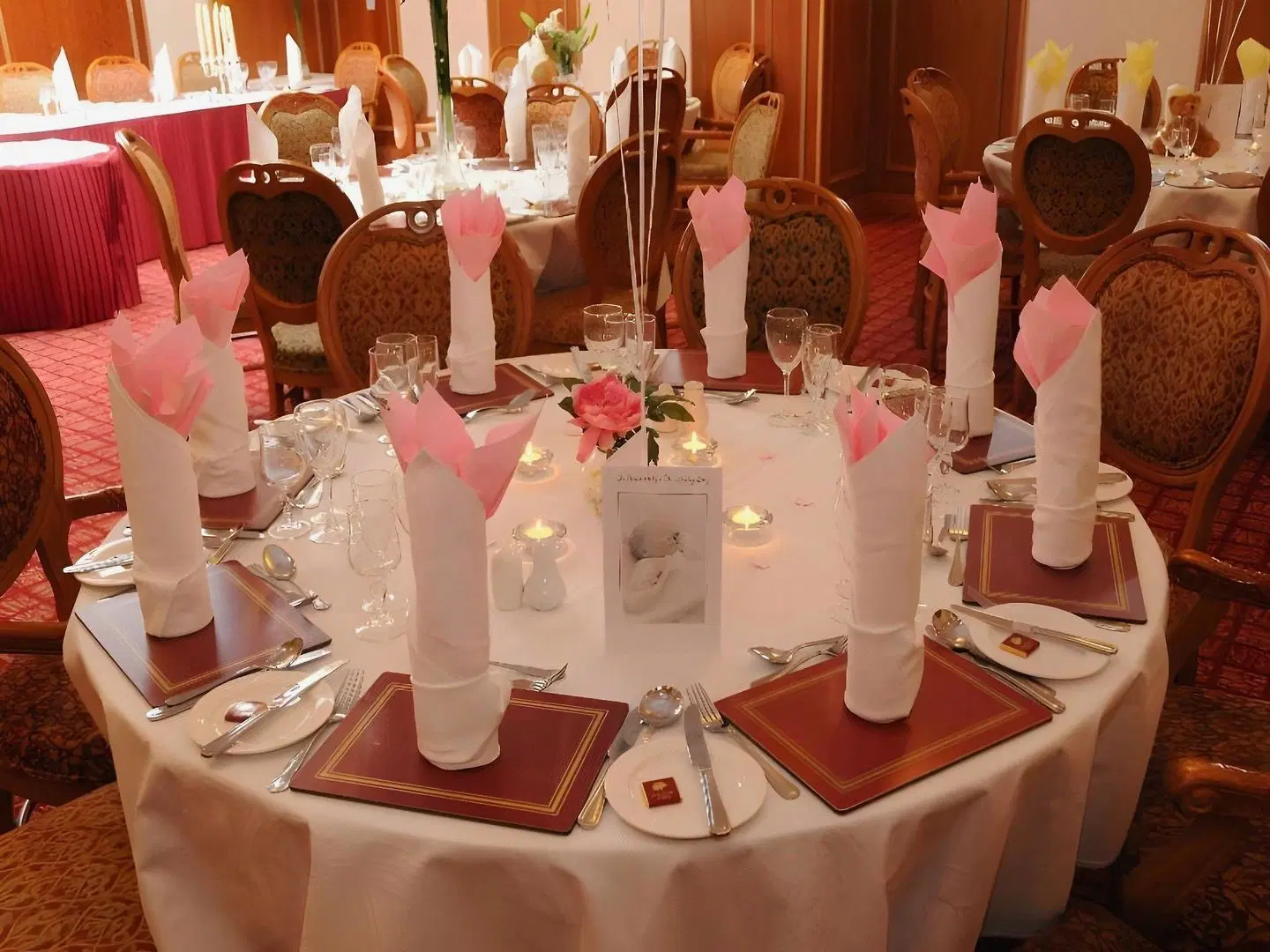 Bush Hotel Restaurant